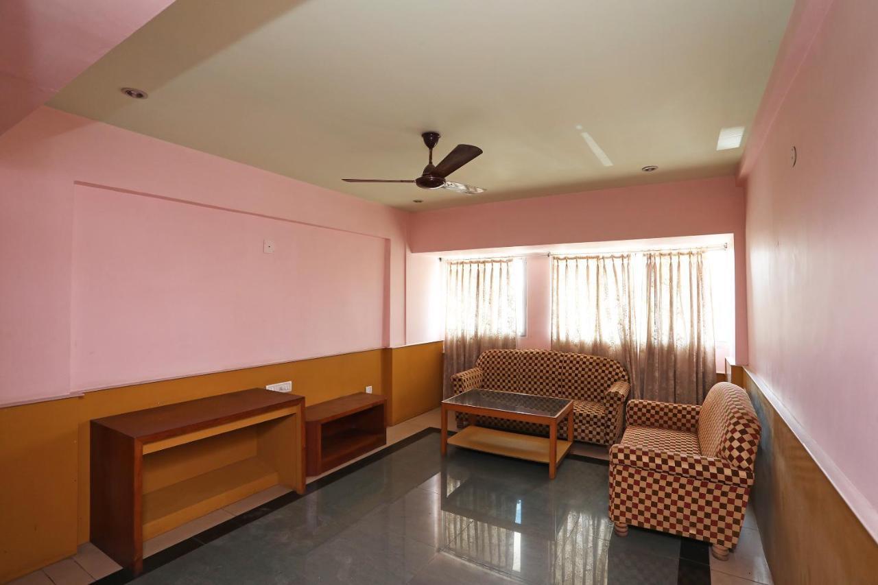 Hotel Keshari Μπουμπάνεσβαρ Εξωτερικό φωτογραφία