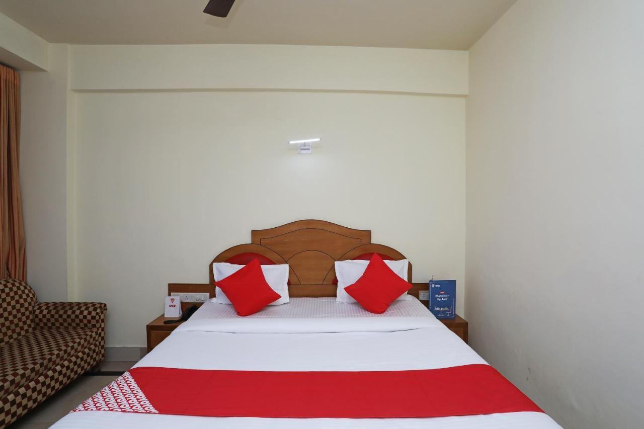 Hotel Keshari Μπουμπάνεσβαρ Εξωτερικό φωτογραφία
