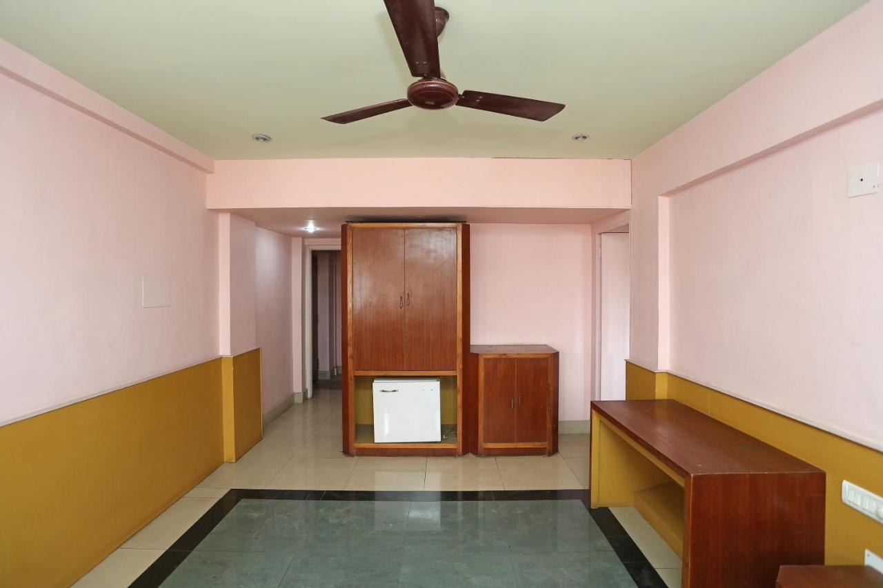Hotel Keshari Μπουμπάνεσβαρ Εξωτερικό φωτογραφία